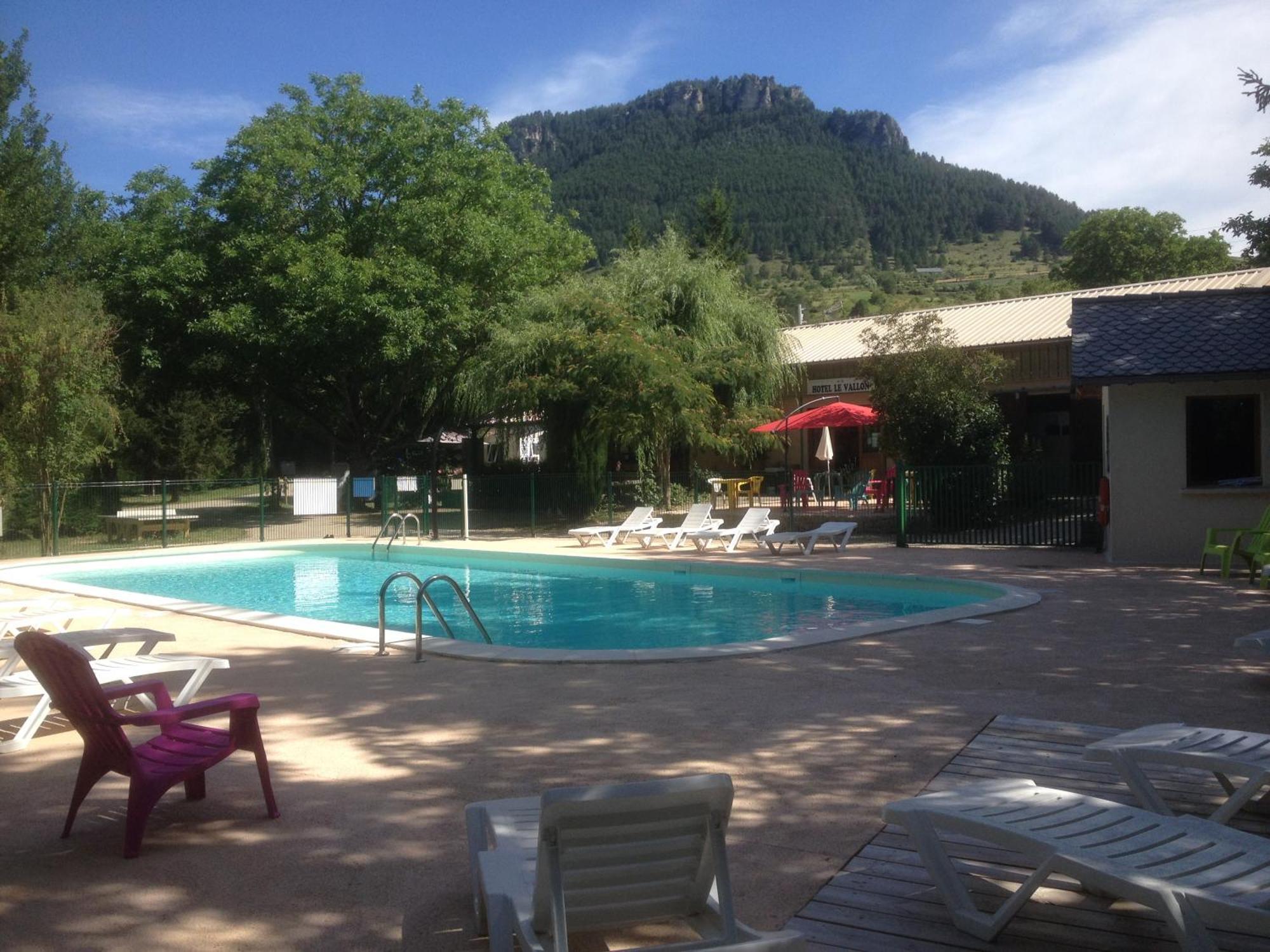 Le Vallon Ispagnac Екстериор снимка